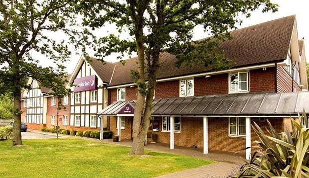 Premier Inn London Gatwick Airport East Crawley  Exterior photo